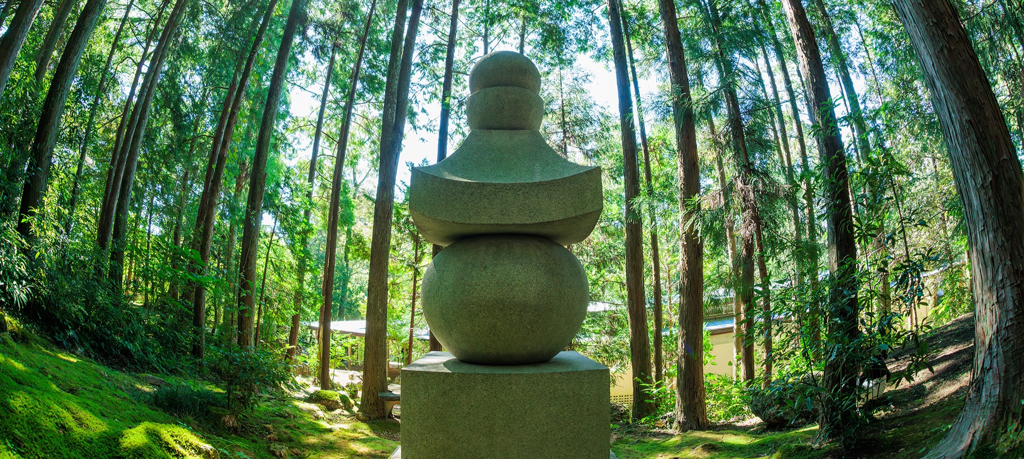 竹林寺めぐりのもり霊廟の特色