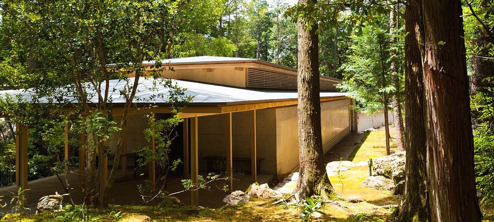 竹林寺めぐりのもり霊廟の特色