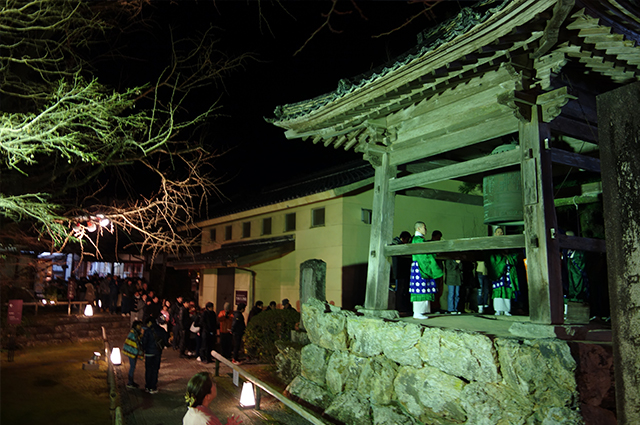 除夜の鐘(じょやのかね)